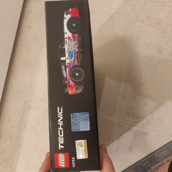 LEGO Technic NASCAR Race Car - Multicolor - Picture 7 of 7